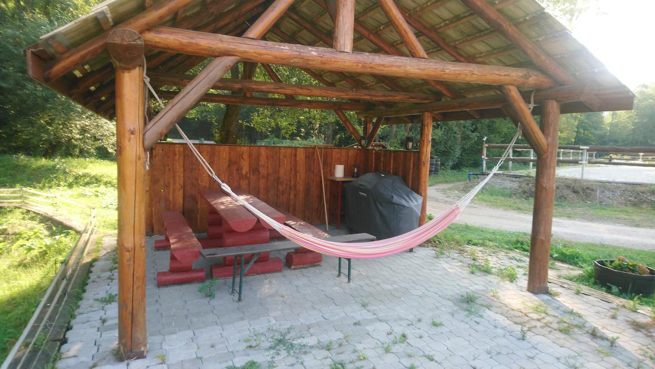 Apartamento Žrebčín Mlynčok Slovenska Lupca Exterior foto